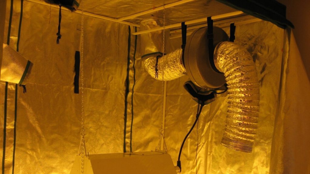 Using an InLine Fan in Your Grow Room 